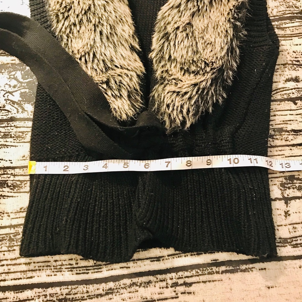 Fun Sweater Vest - Picture 6 of 8